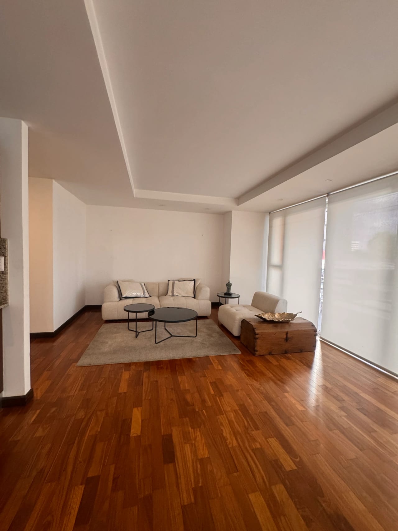 Centrico Apartamento en Aria zona 10 — foto 1 de 7